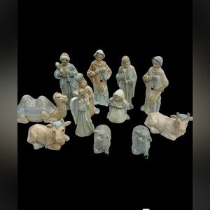 Christmas Holy Nativity Scene Pieces Porcelain Religious VTG